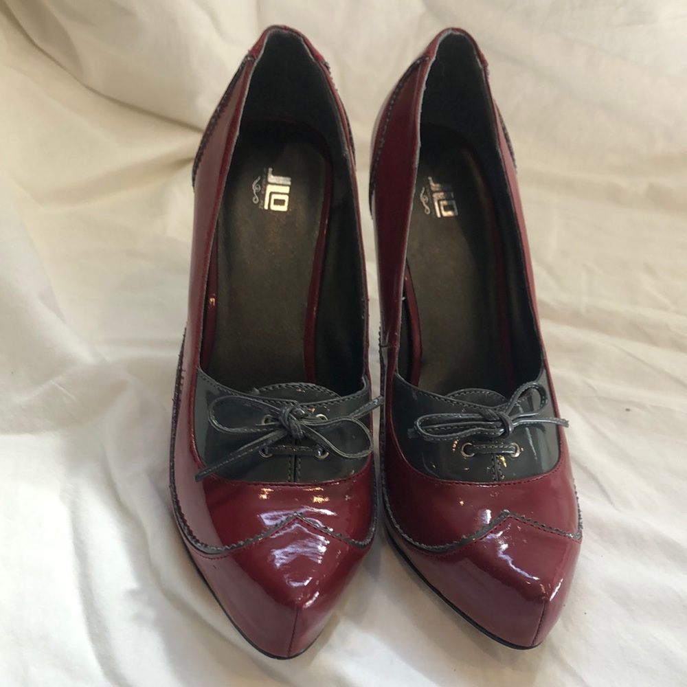 Pair of size 8.5 JLo burgundy and grey heels